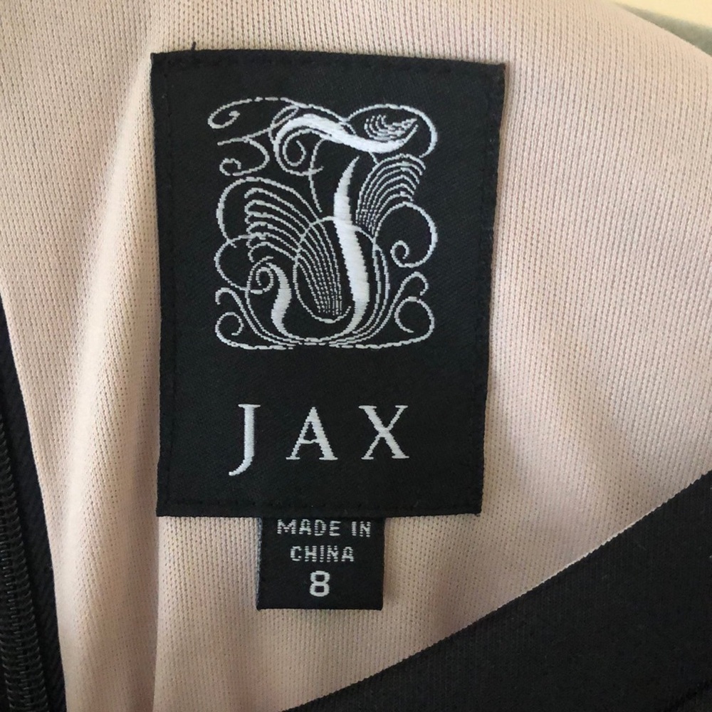 JAX Dress - Picture 3 of 6